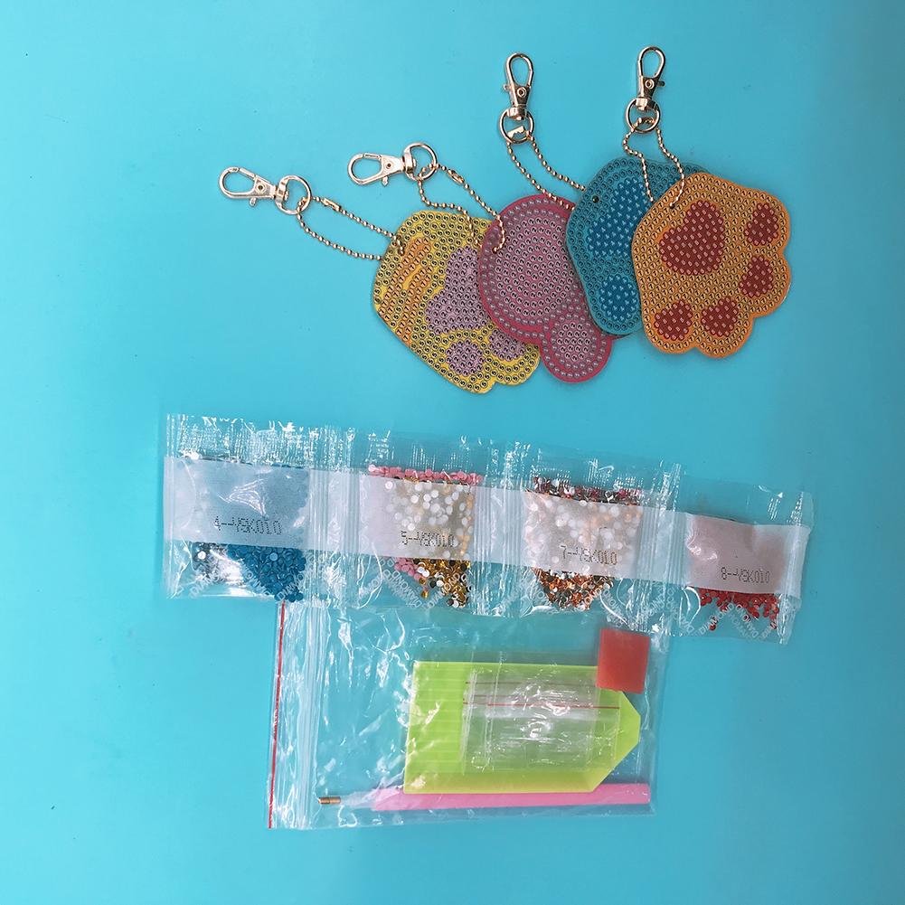 4pcs DIY Full Diamond Painting Cartoon Cat Bear Paw Keychains