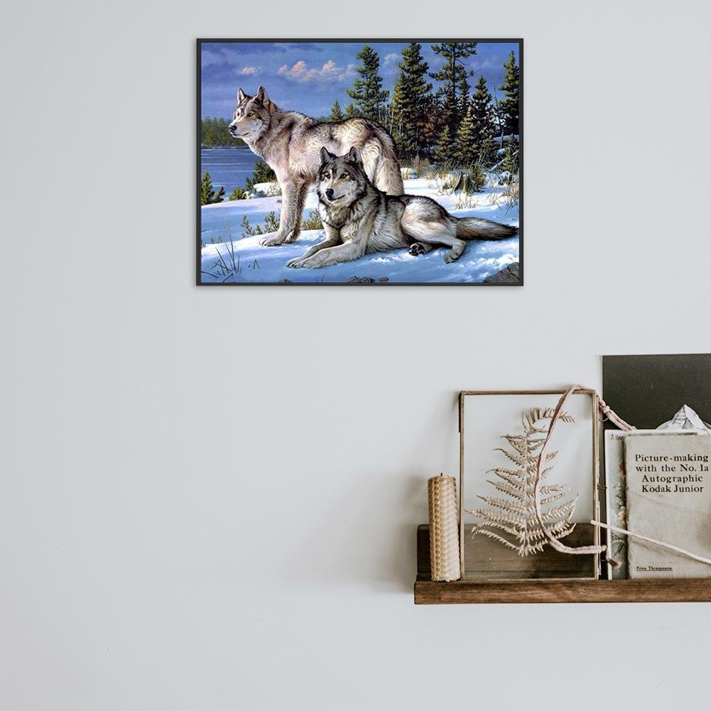 Diamond Painting - Full Round - Snow Forest Wolves