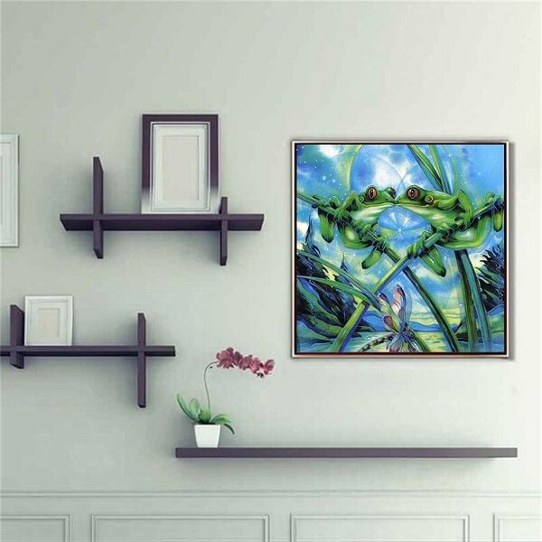 two kissing frogs diamond painting kit