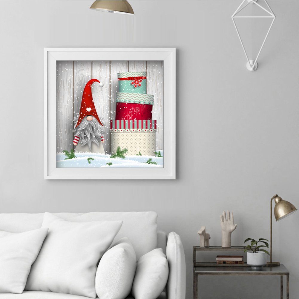 Gnome With Christmas Gifts Box Diamond Painting