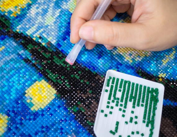 DIAMOND PAINTING, WHAT TO DO WITH OLD DIAMOND PAINTING DRILLS